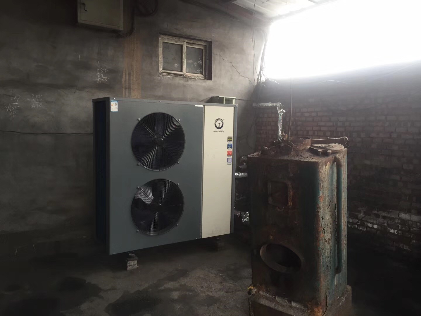 明升mansion88空气能热泵